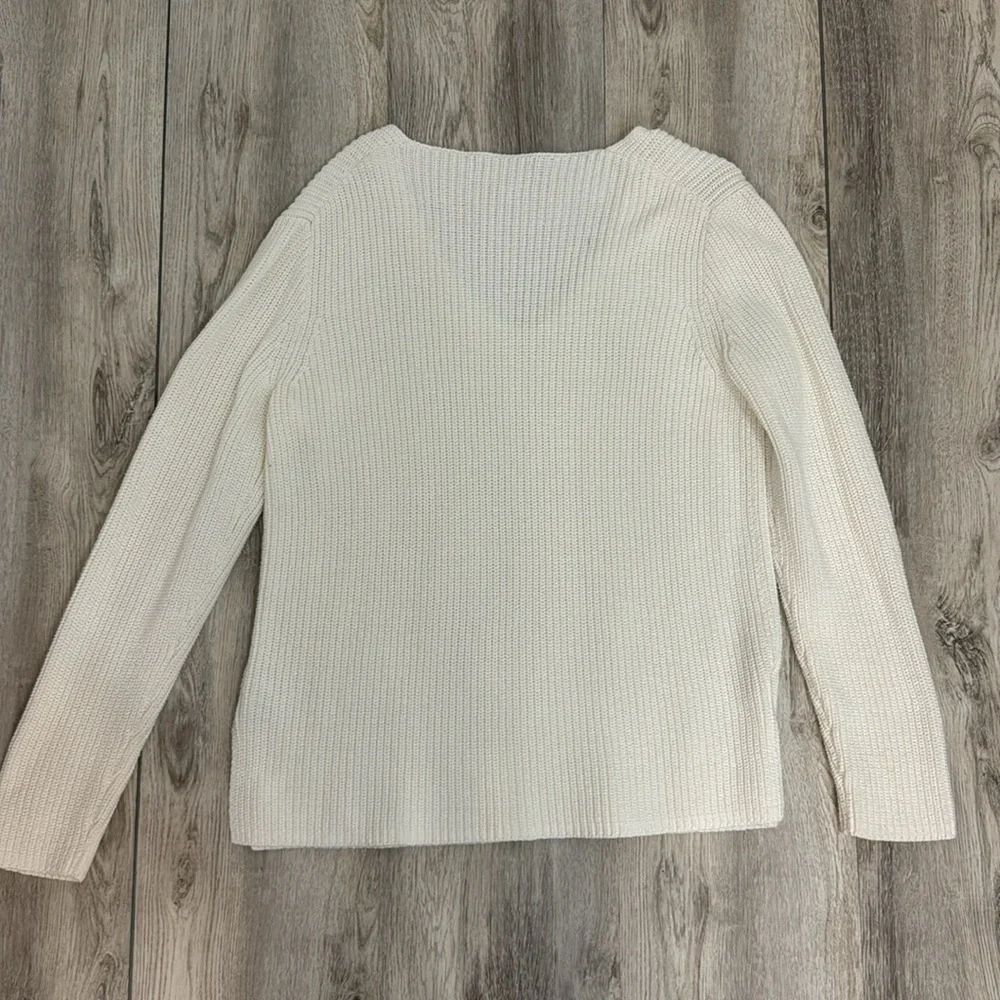 J. Crew Merchantile women’s white medium sweater